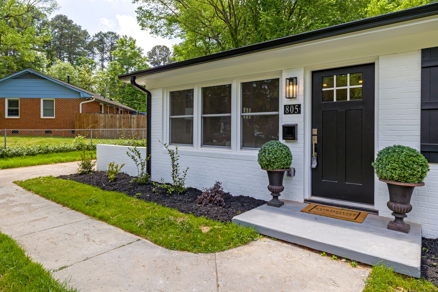A freshly renovated home served by Prime Desk contractors